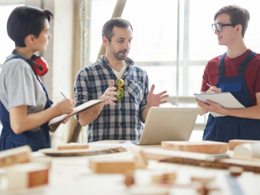 responsabil productie
